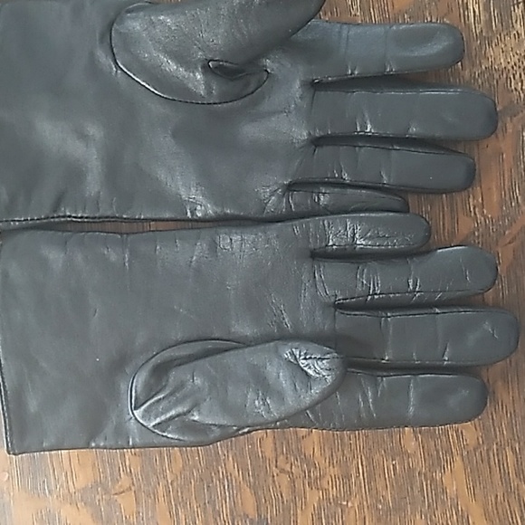 A Giannetti leather gloves NWOT - Picture 5 of 5